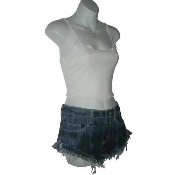 Carmar Shorts LF Bleached Short Festival ALT e-girl Grunge Booty Cut Off Dukes - Picture 3 of 16